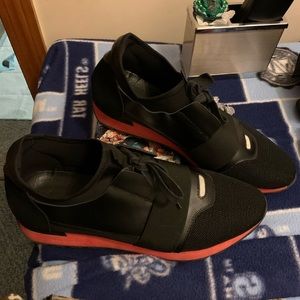 Man shoes gently used